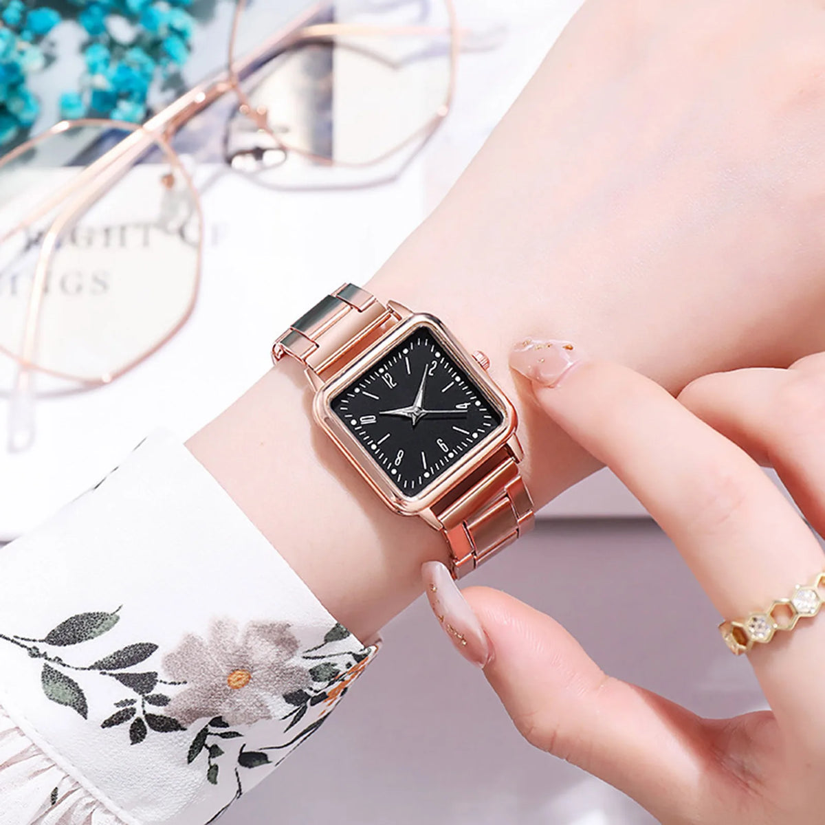 Unisex Luminous Quartz Watch – Casual Steel Band & Calendar
