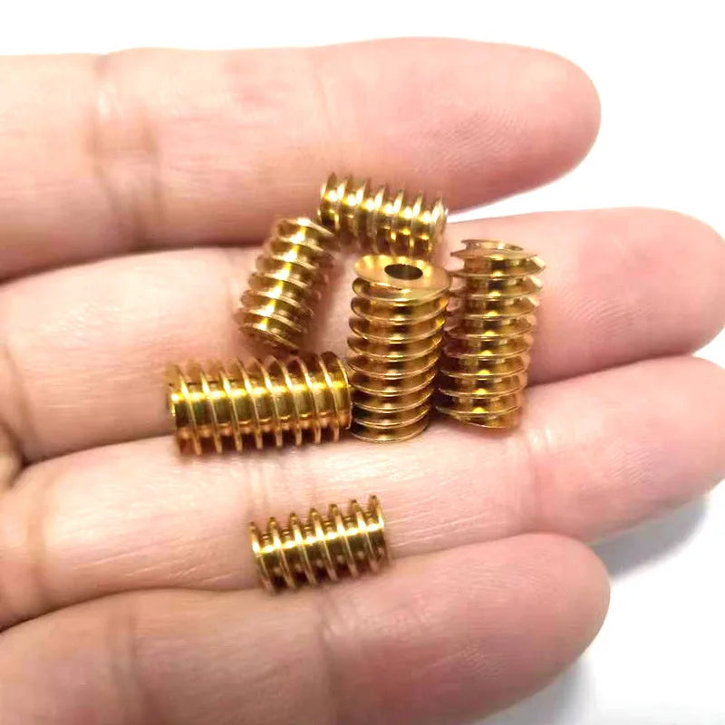 10pcs Brass Single-Head Worm Gear 0.5 Module 6–7mm OD