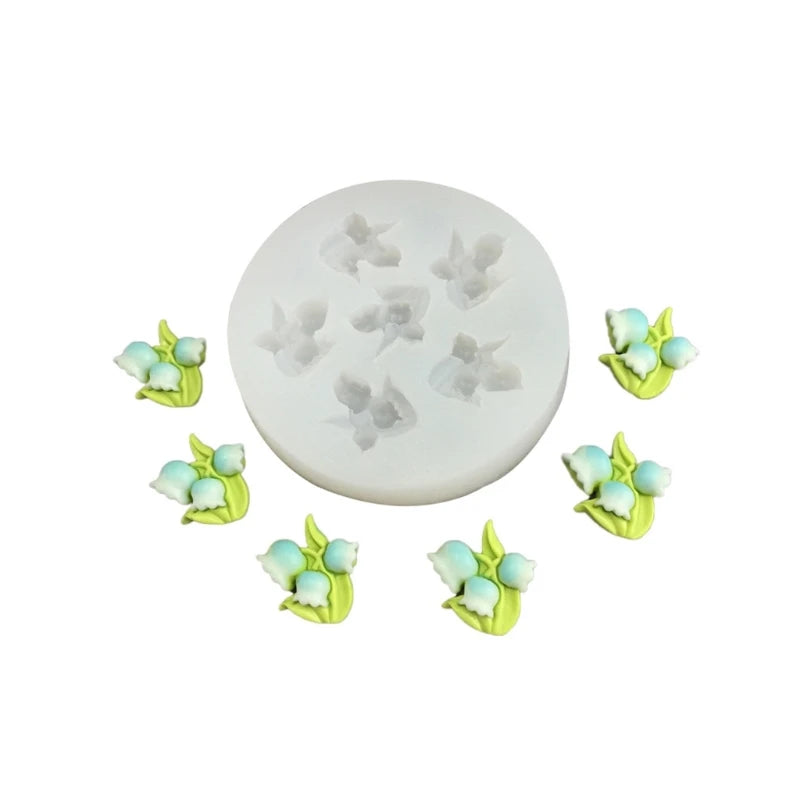 6-Cavity Flower Silicone Mold – Candle, Soap & Chocolate