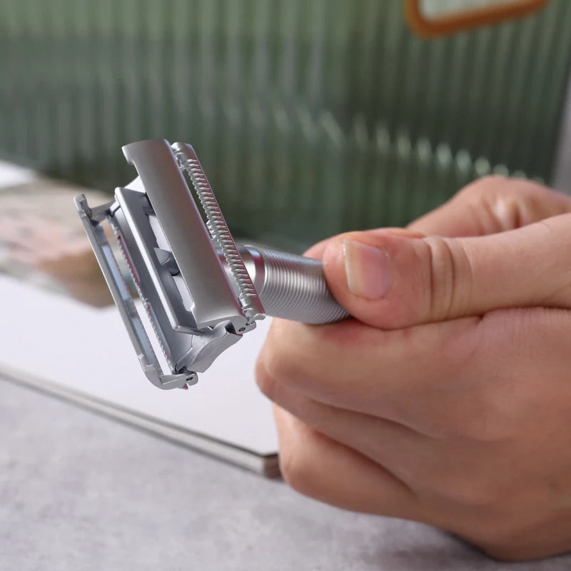 YAQI Monarch Matte Chrome Safety Razor for Men