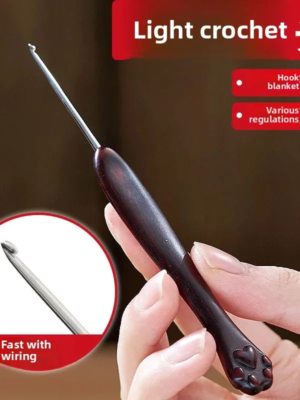 Purple Sandalwood Cat Paw Crochet Hook Set | Wooden 2.5–4mm