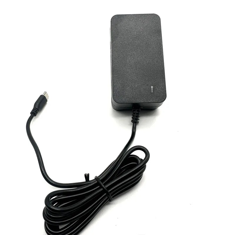 Universal 9V 2A Power Adapter – USB-C, 5.5×2.1 & 5.5×2.5mm