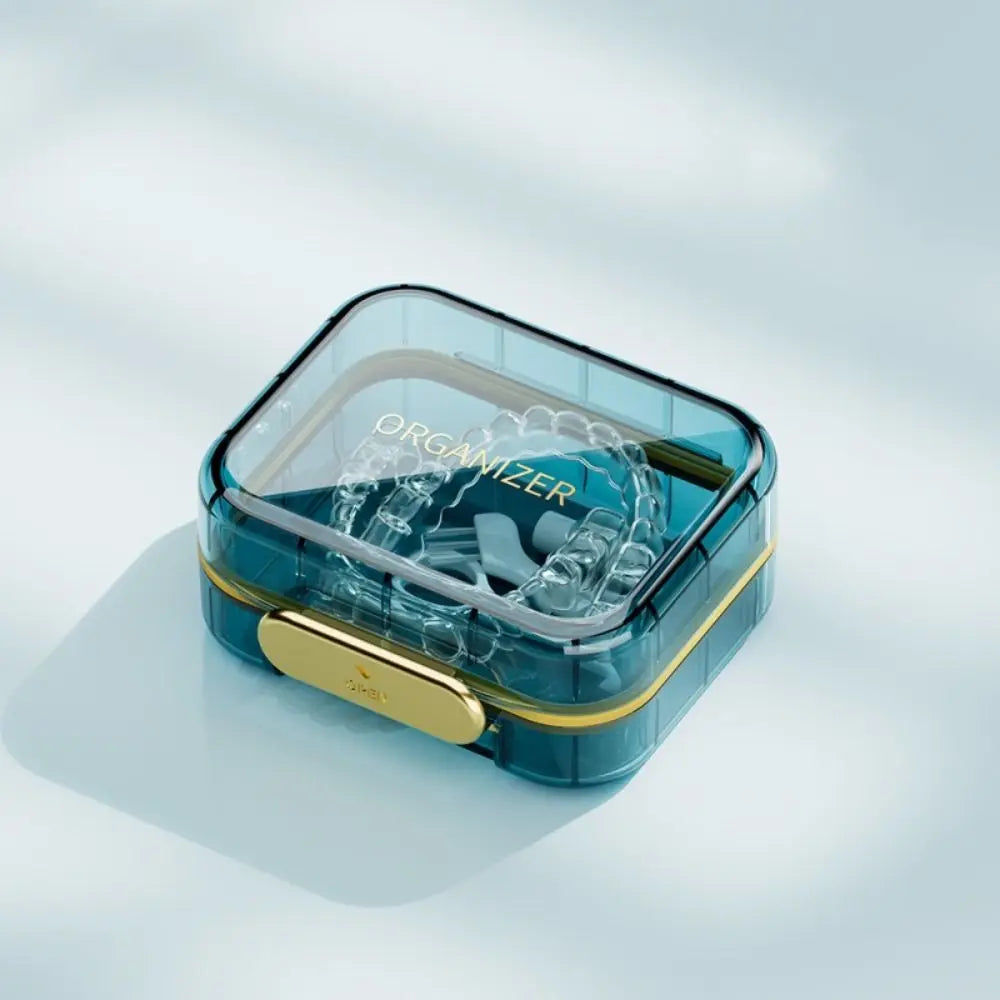 Portable Transparent Retainer & Denture Storage Case | VIBE