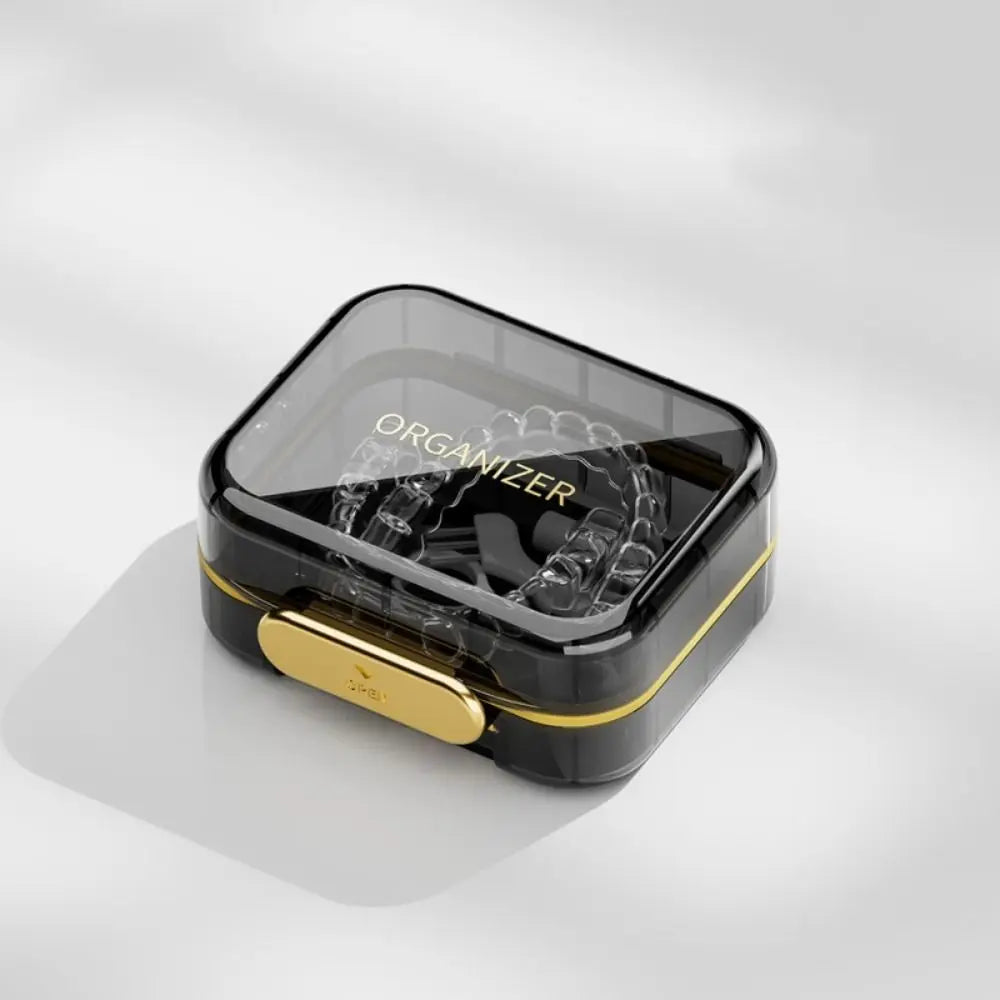 Portable Transparent Retainer & Denture Storage Case | VIBE