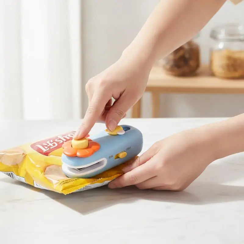 Portable Mini Bag Heat Sealer – Flower & Bee Design