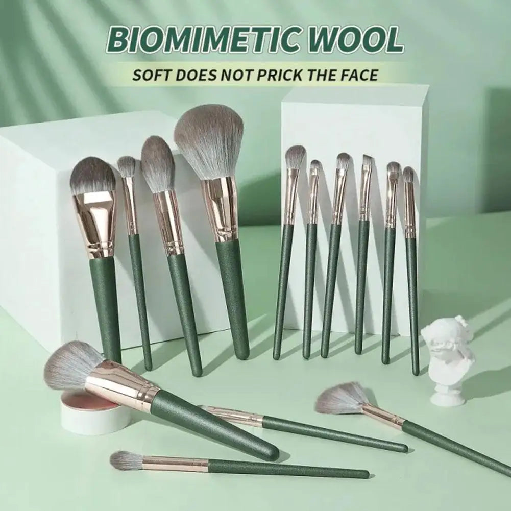 14-Piece Professional Makeup Brush Set – Foundation & Eye