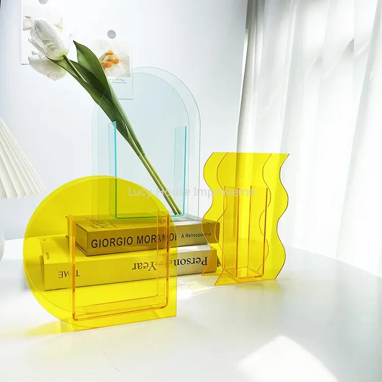 Rainbow Acrylic Vase – Modern Floral Tabletop Decoration
