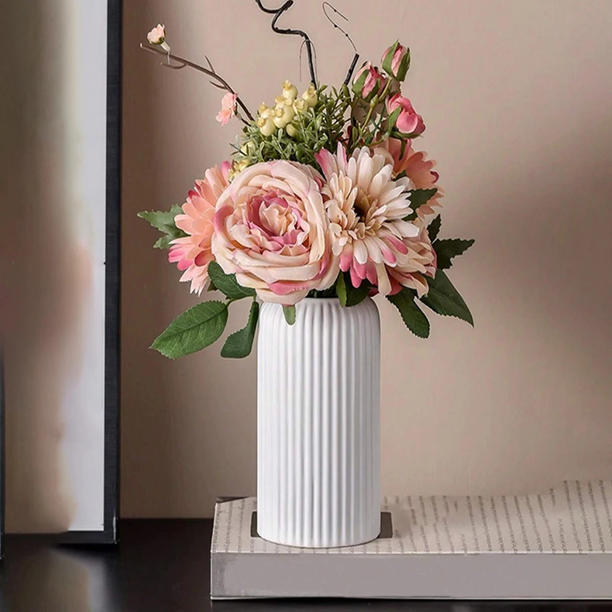 Striped Ceramic-Look Plastic Bud Vase for Floral Décor