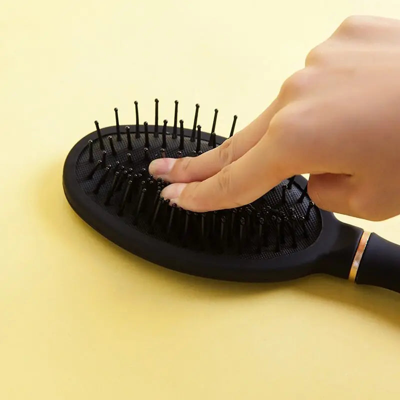 Air Cushion Hair Brush – Anti-Static Detangling Scalp Massage