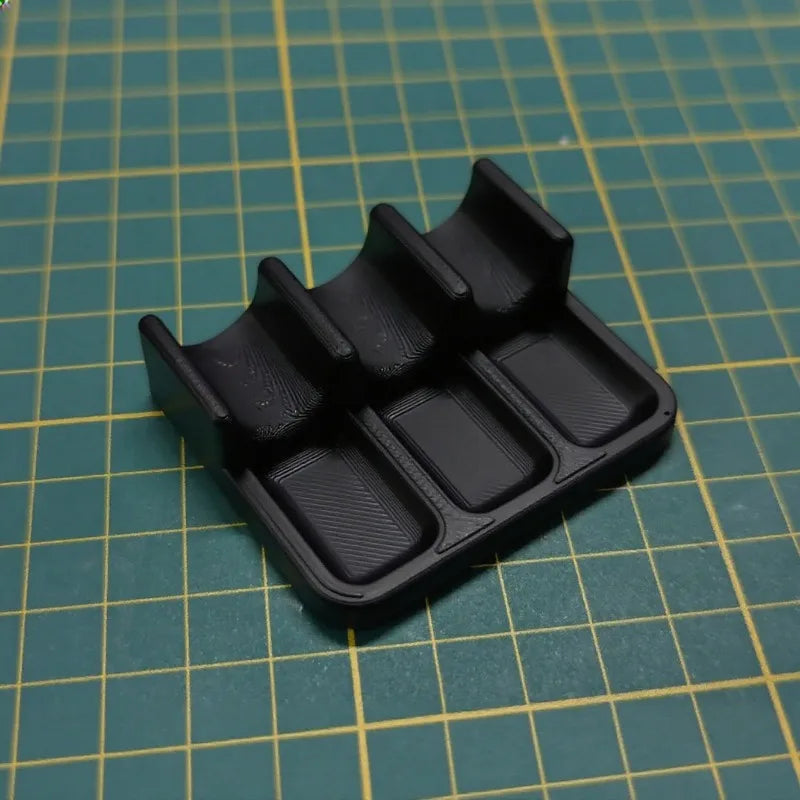 3D Printed Portable Artist Brush Holder & Organizer