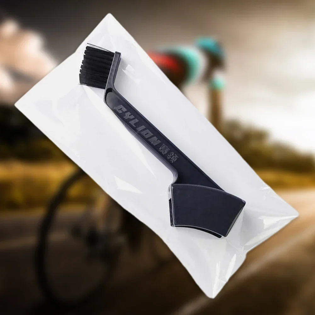 Motorcycle & Bike Chain Cleaning Brush – ABS Scrubber Tool