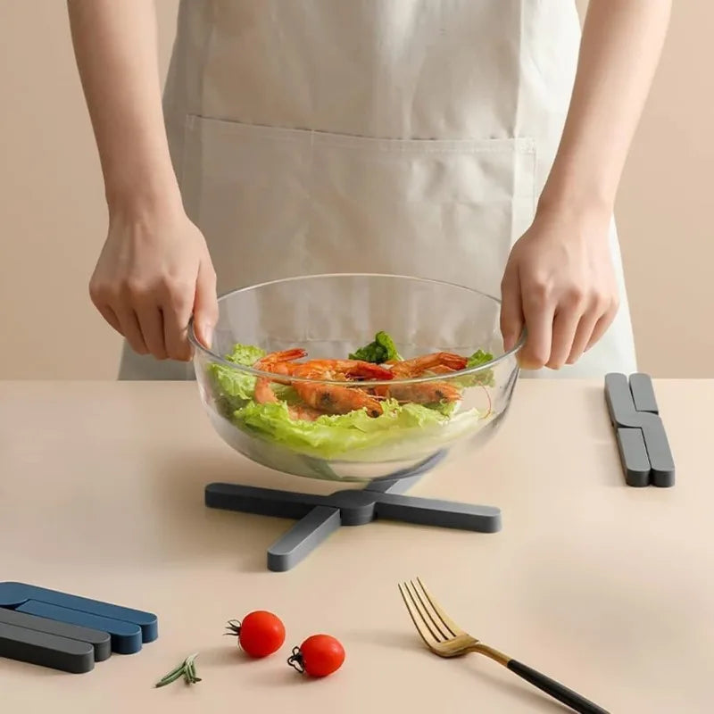2-Pack Foldable Silicone Pot Mats – Heat-Resistant Trivets