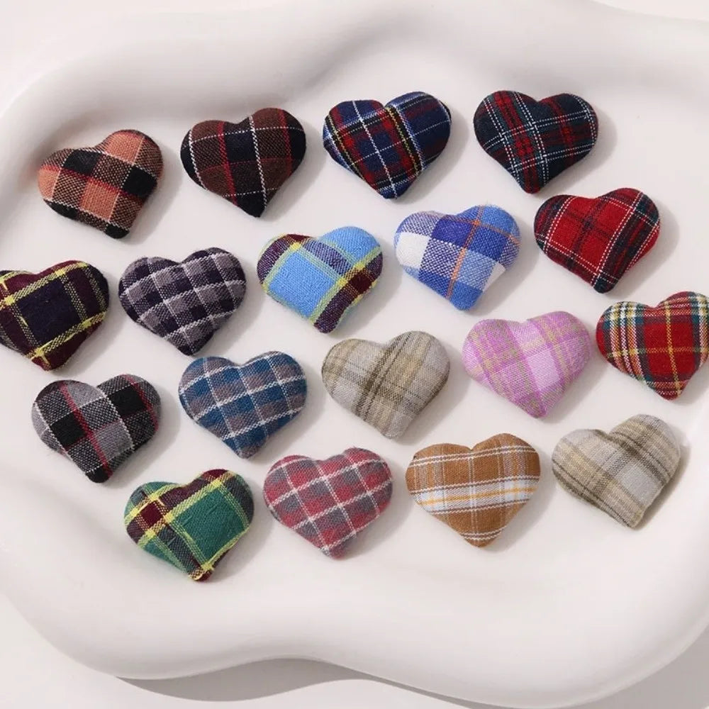 20pcs Plaid Heart Shank Buttons – Vintage DIY Craft Embellishments