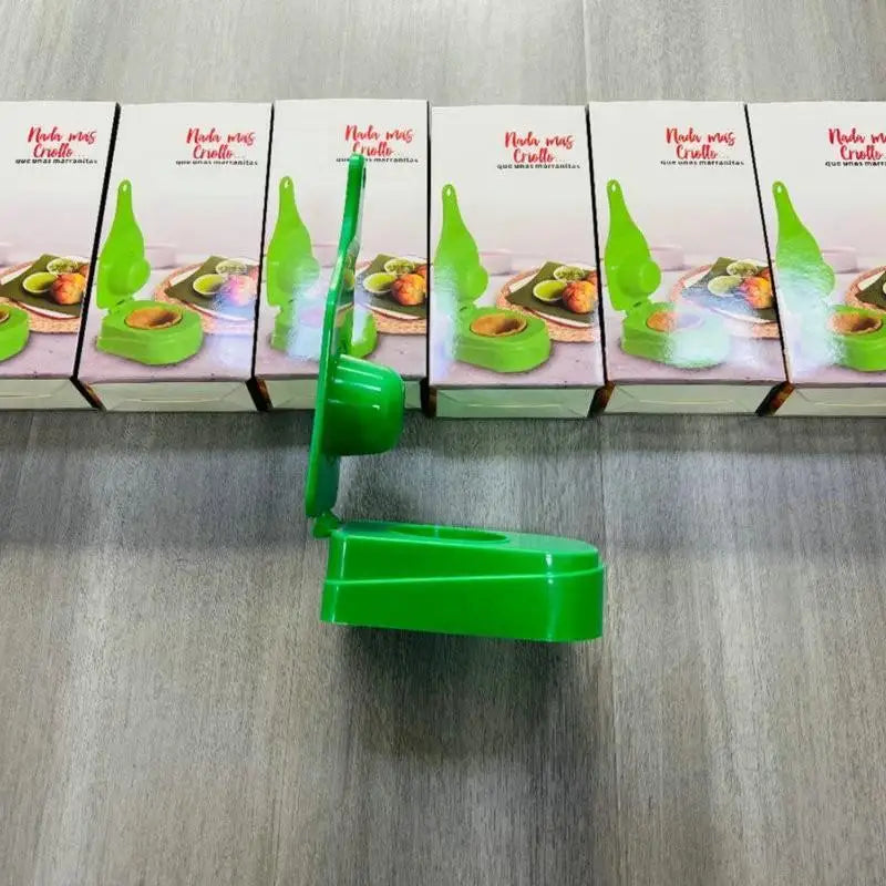 Plantain Smasher & Pastry Mold Press | Latin Kitchen Tool