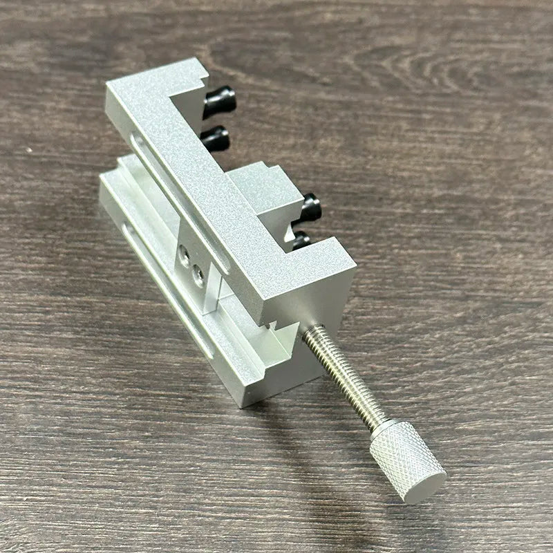 Mini Drill Press Vise Rubber Soft Jaws 0–47mm | VIBE