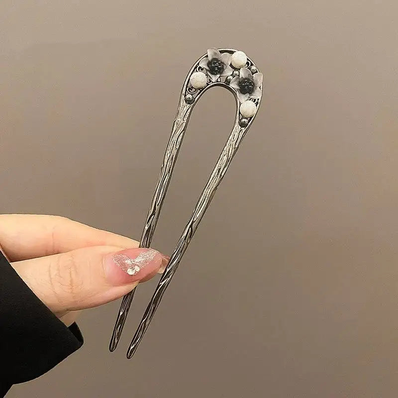 Retro Chinese Flower Tassel Hair Stick – Elegant Hair Accessory
