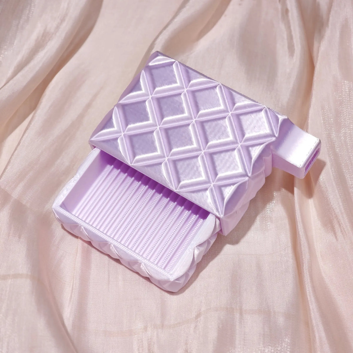 VIBE 15-Pc Pearlescent Air Cushion Bean Shovel Makeup Brush Set
