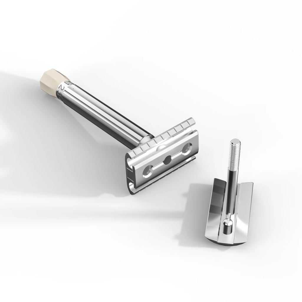 Men's Folding Safety Razor – Double Edge Titanium Blades