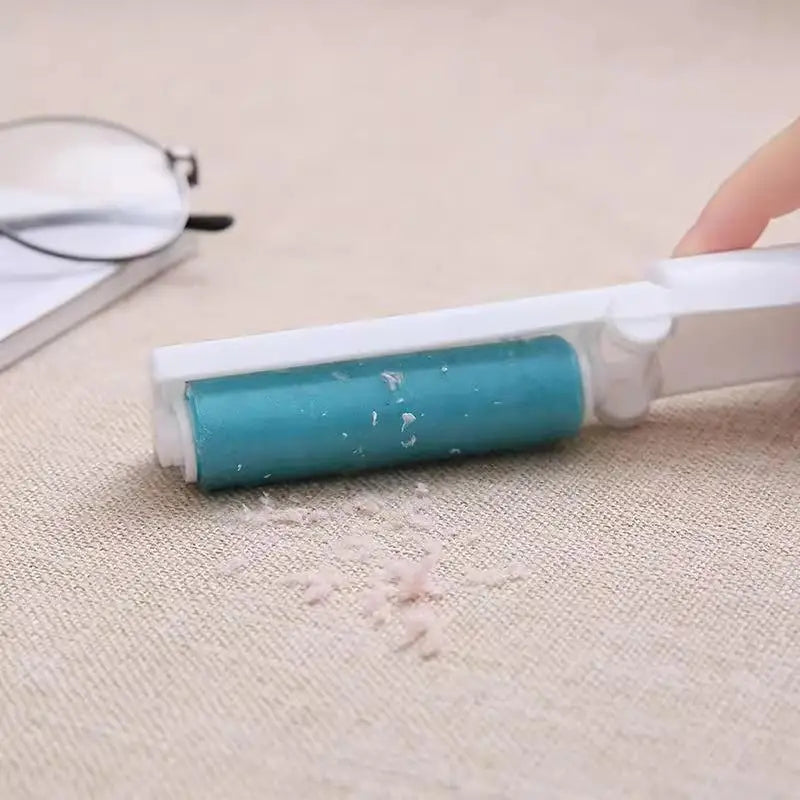 Reusable Folding Lint Roller – Washable Pet Hair Remover