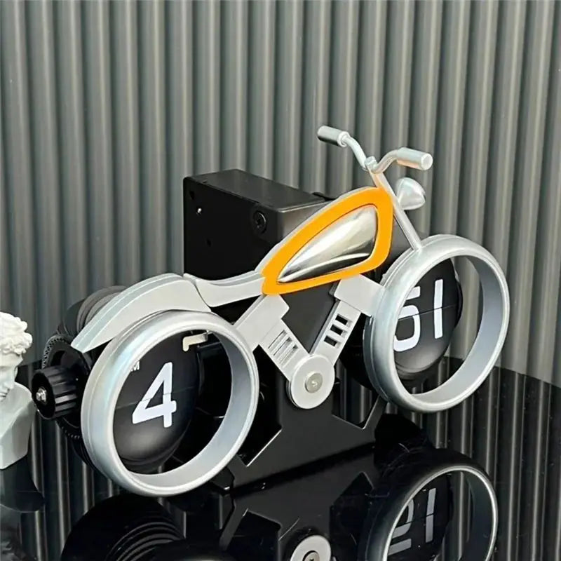 Vintage Motorcycle Auto Flip Desk Clock – Retro Home Décor