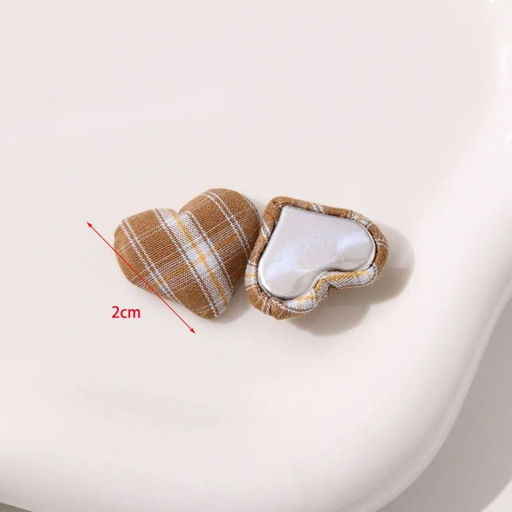 20pcs Plaid Heart Shank Buttons – Vintage DIY Craft Embellishments