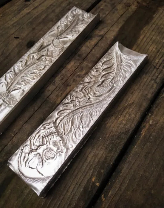Aluminum Alloy Leather Embossing Mold – Tang Grass & Skull