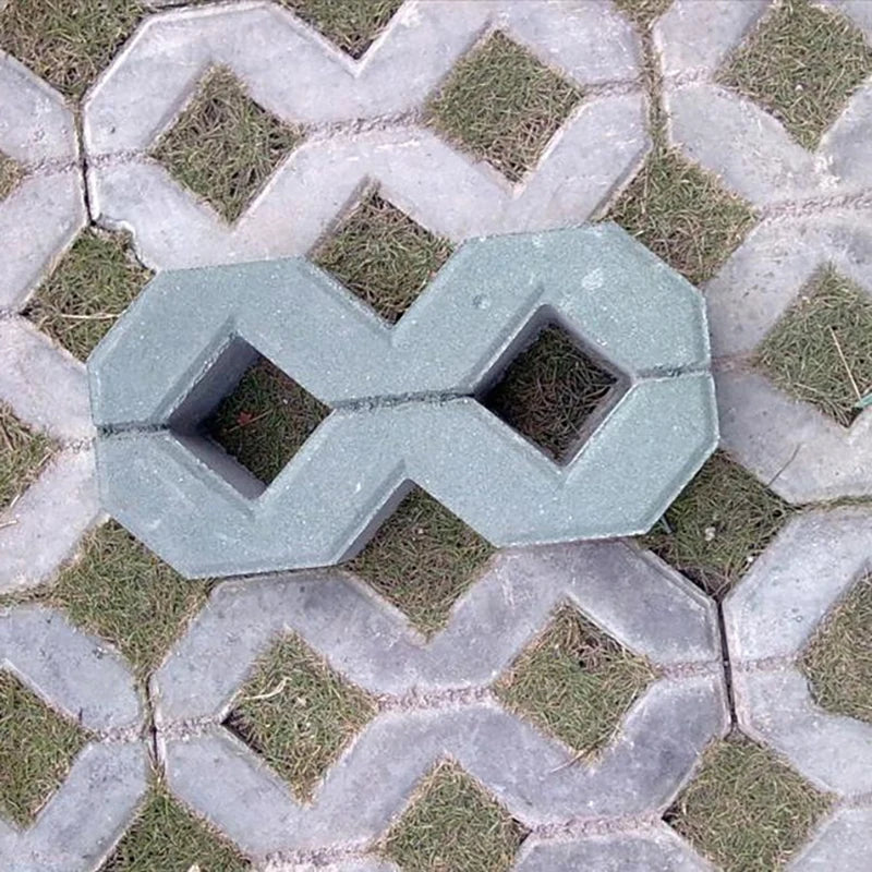 DIY Garden Path Maker Mold – Concrete Stepping Stone Mould