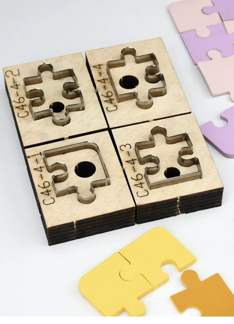 DIY Japanese Knife Making Kit – 4-Piece Puzzle Mold & Wooden Board