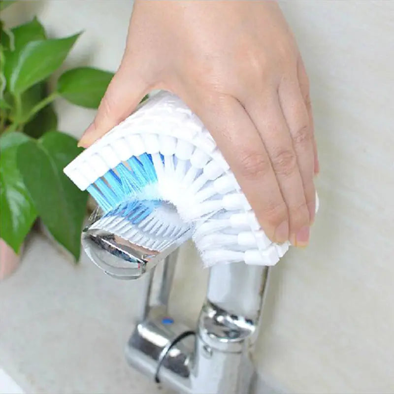 Flexible Bendable Scrub Brush – Bathtub, Tile, Sink & More