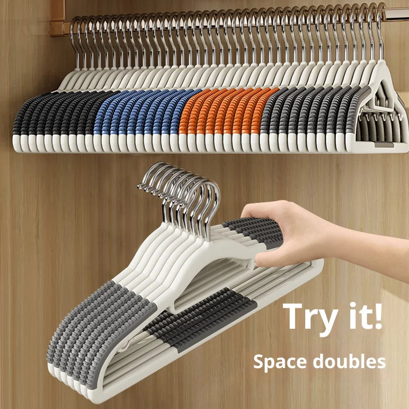 Non-Slip TPE Clothes Hangers – Space-Saving Wardrobe Organizer