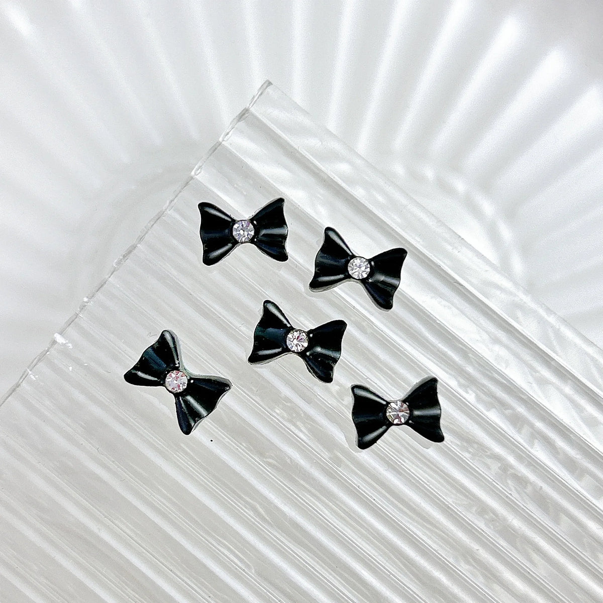 20pcs 3D Bowtie Nail Charms Pearl Bow Rhinestone Nail Art