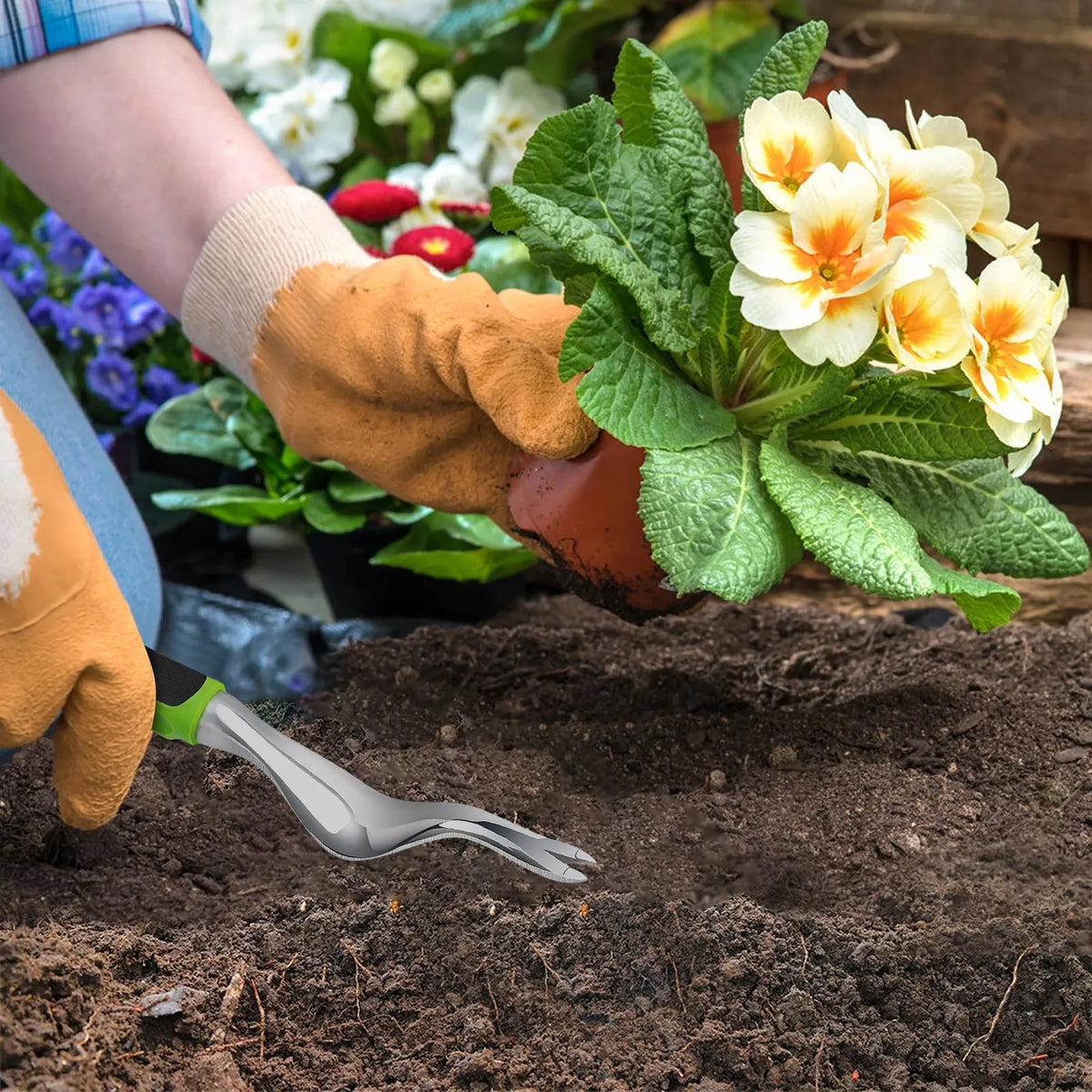 VIBE Ergonomic Hand Weeder Tool – Weed Puller & Root Digger