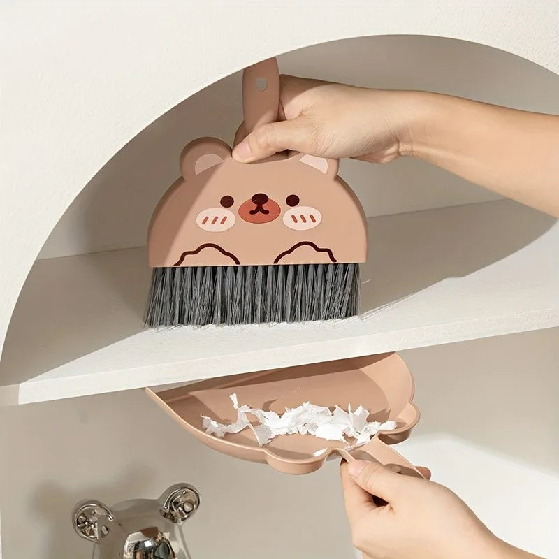 Mini Desk Broom & Dustpan Set – Cute Animal Pattern Design