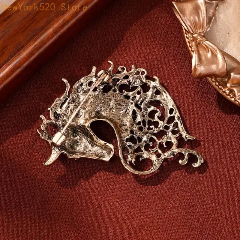 Retro Rhinestone Horse Brooch – Alloy Lapel Pin for Women