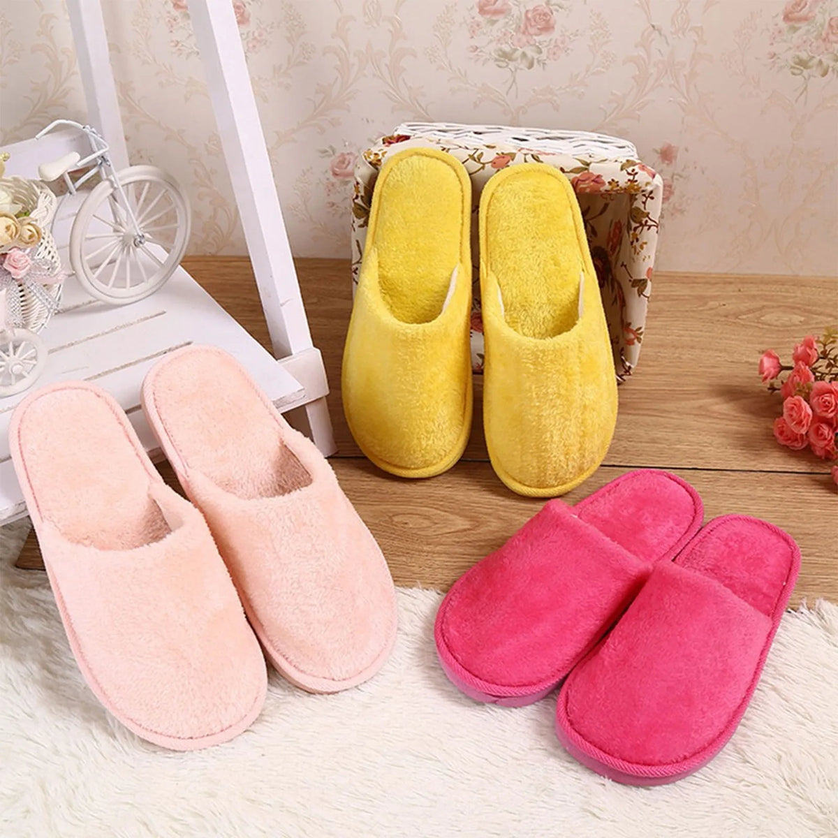 Women's Warm Plush Indoor Slippers – Soft Furry House Shoes