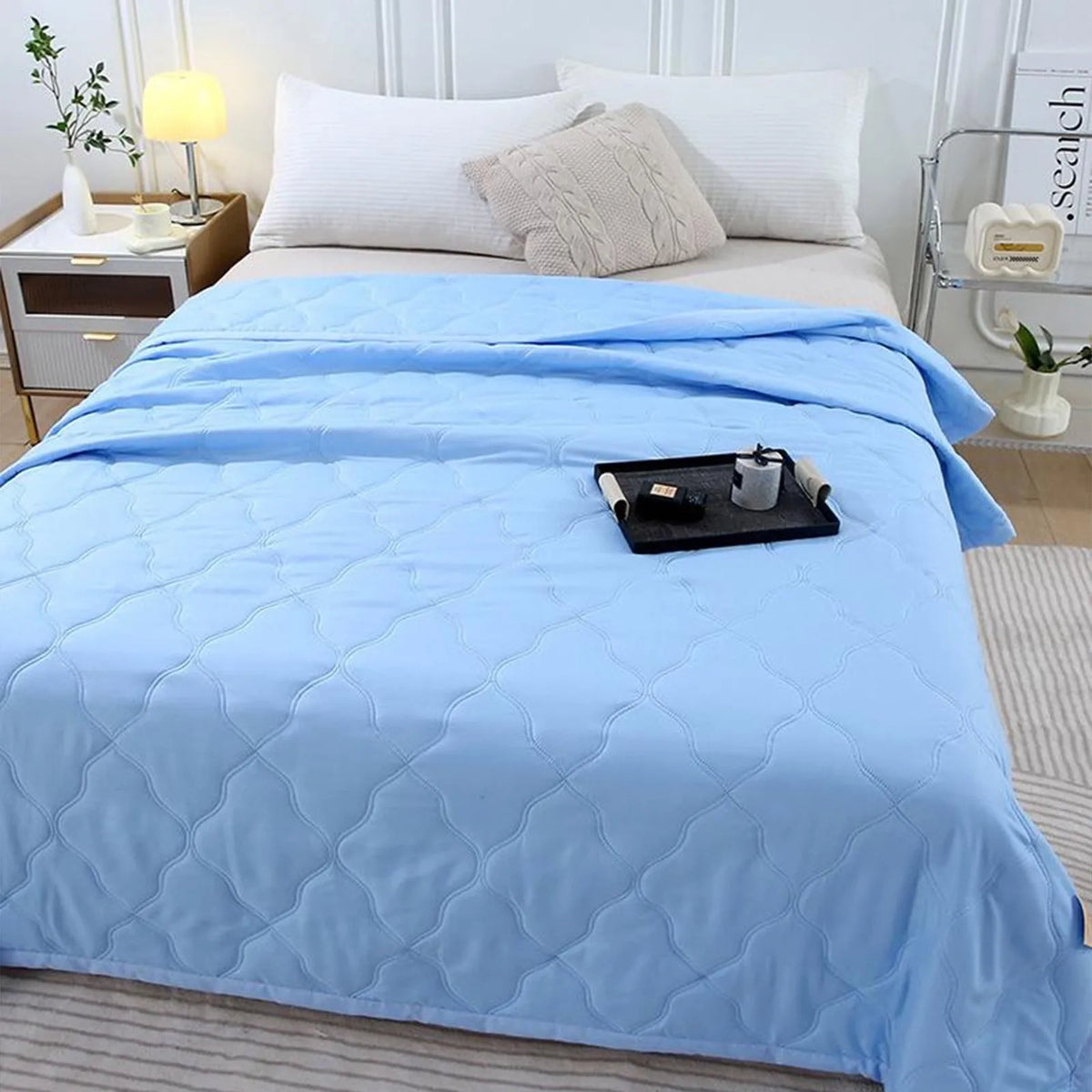 Double-Sided Cooling Quilt – Breathable Summer Blanket