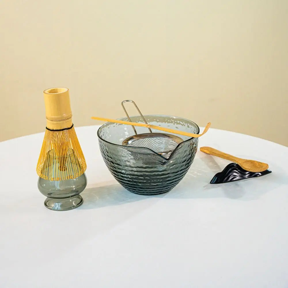 Glass Matcha Bowl with Pouring Spout – Japanese Tea Set