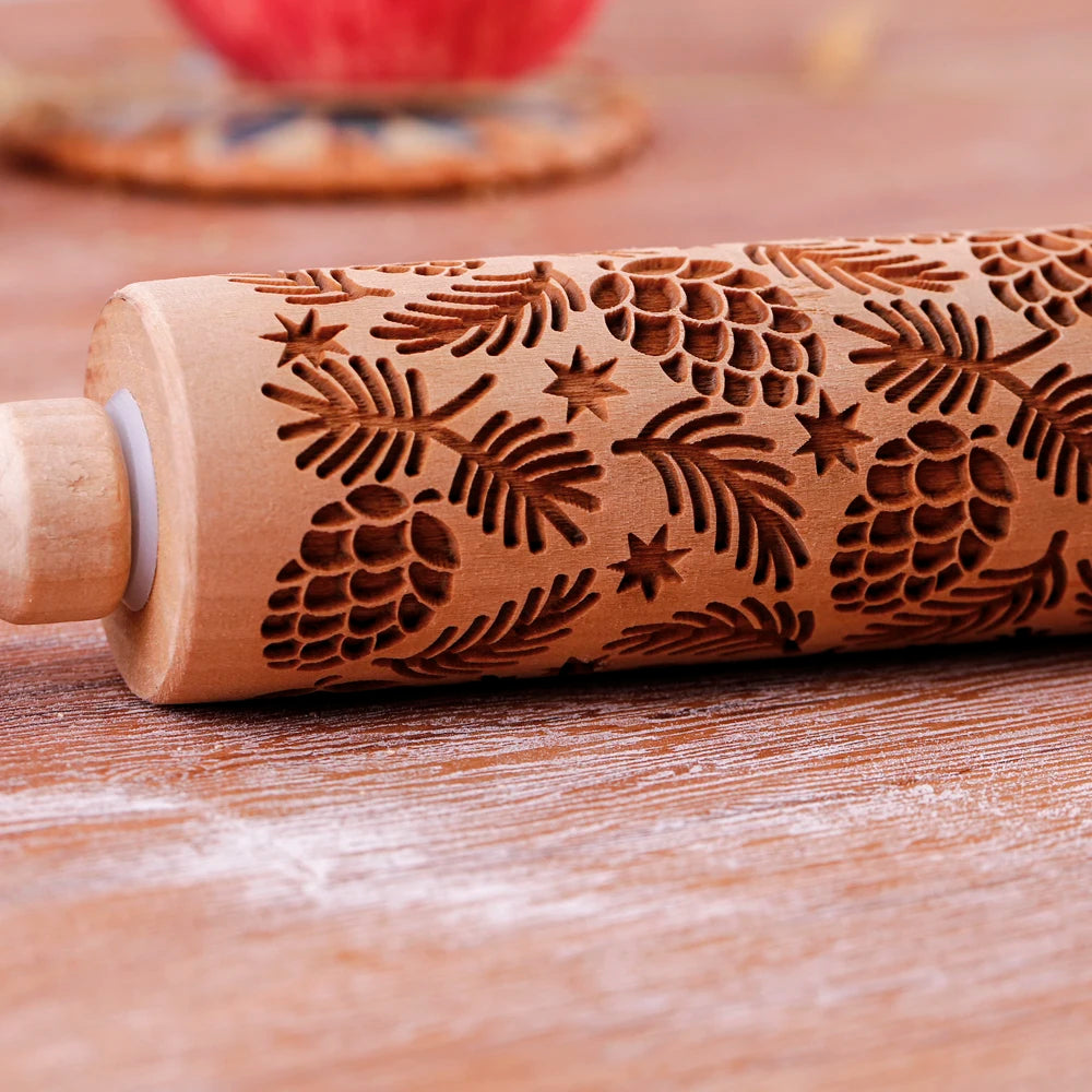 Arjmide Wooden Embossed Rolling Pin – Pine Cone Pattern 13.7"