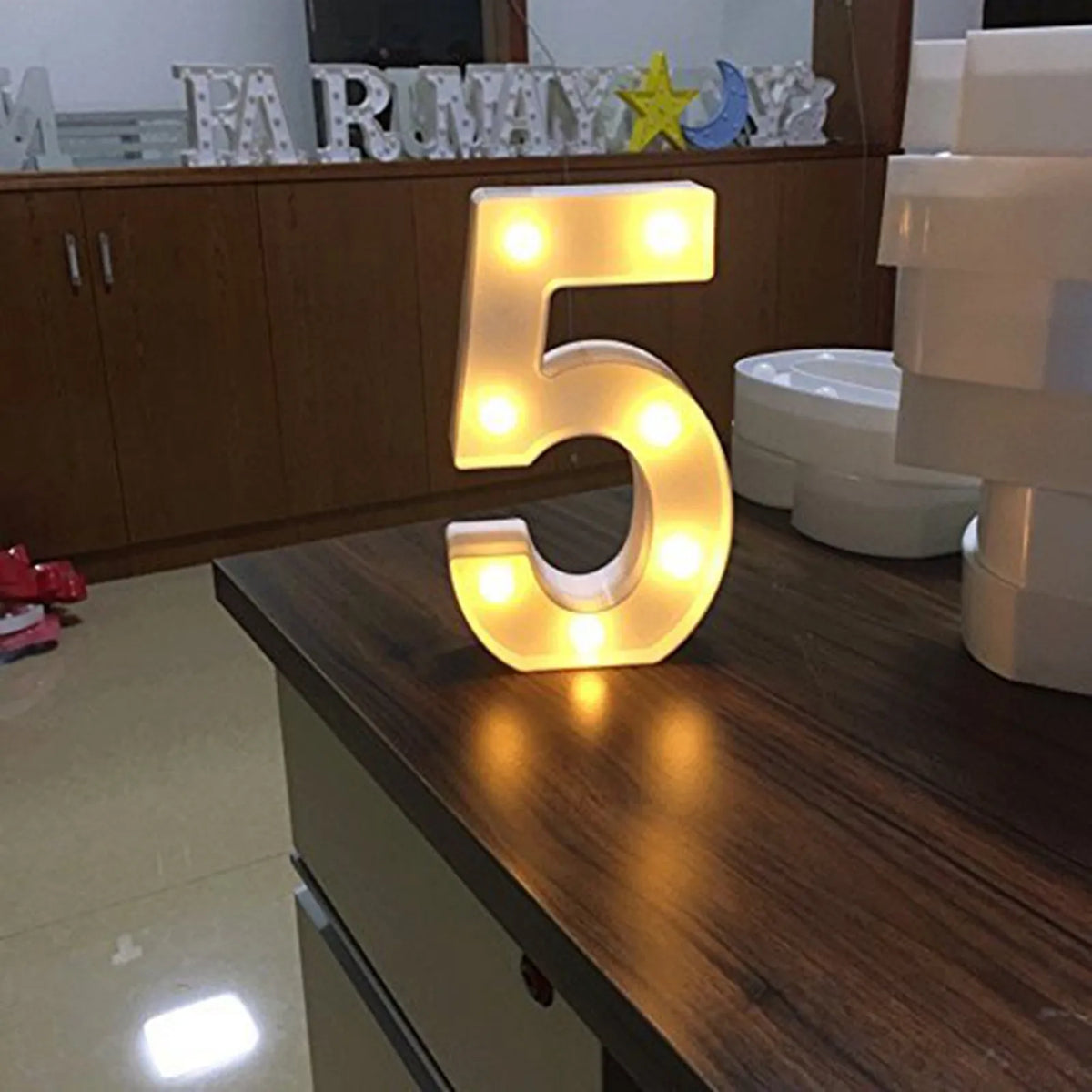 LED Light Up Letter & Number Signs – Battery Party Decor
