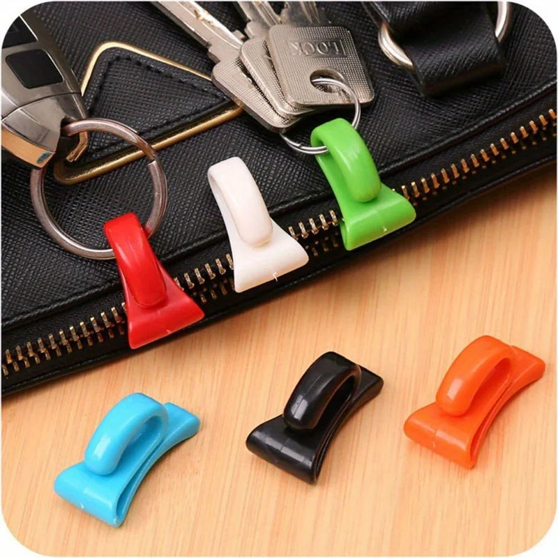 Key Clip Hook for Bag & Wallet – Anti-Lost Key Organizer