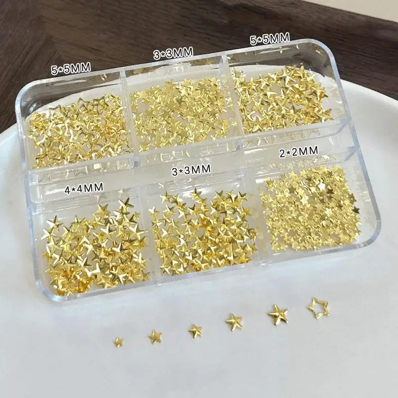6-Grid Nail Art Rhinestones Gold Silver Charms Rivet Kit