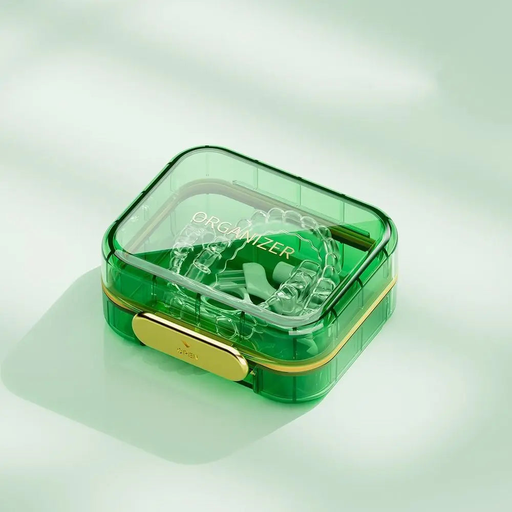 Portable Transparent Retainer & Denture Storage Case