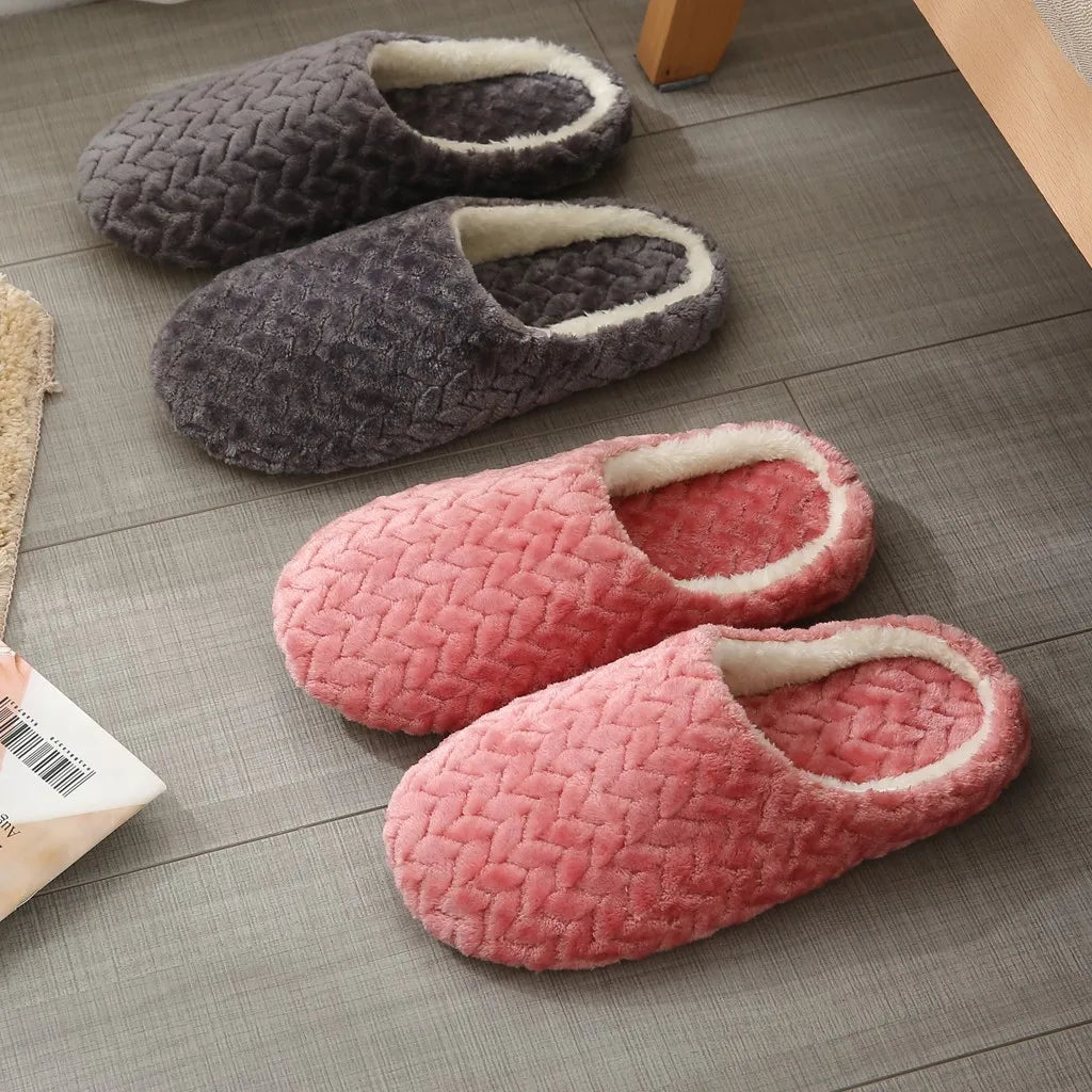 Women's Cartoon Cat Fur Slippers – Memory Foam Non-Slip Indoor