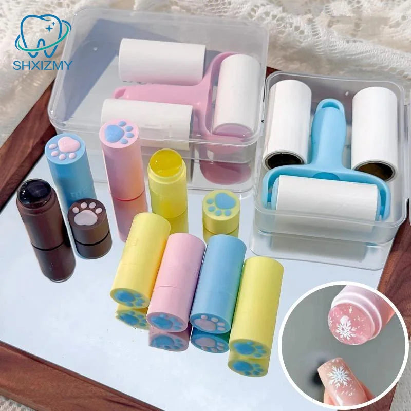 Paw Print Nail Art Stamper & Lint Roller Combo Kit
