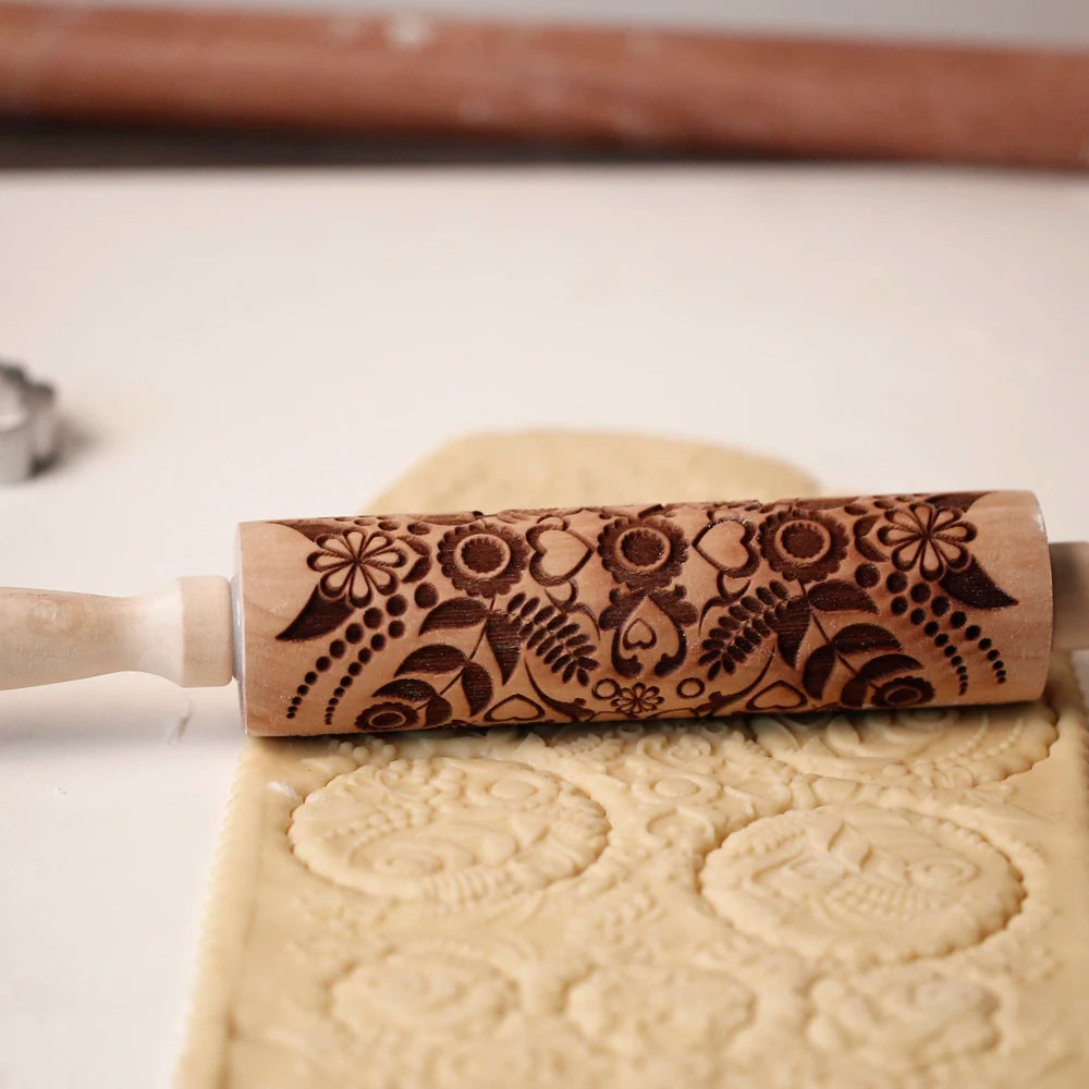 Arjmide 3D Embossed Wooden Rolling Pin – Sunflower Pattern