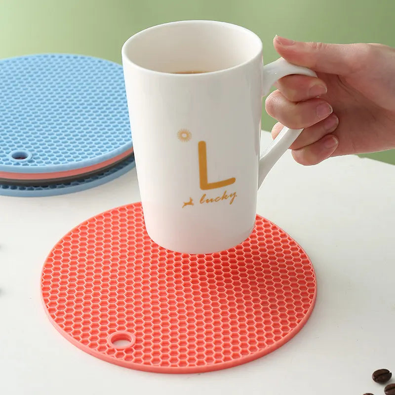 Round Honeycomb Silicone Trivet Mat – Heat Resistant Pot Holder