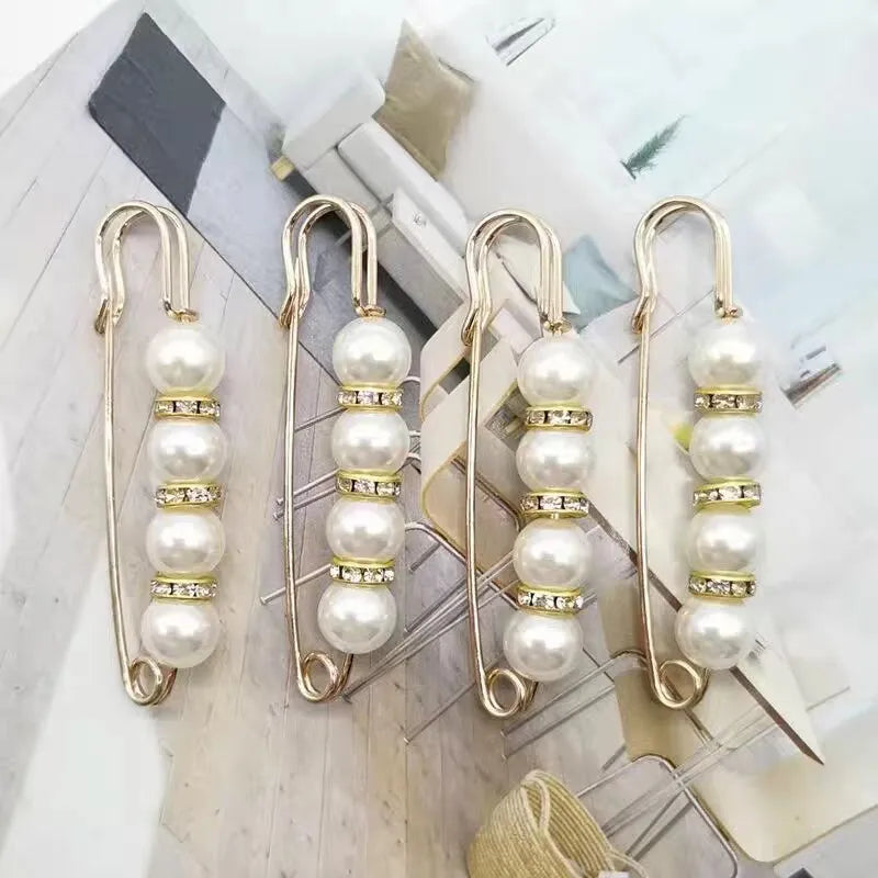 Pearl Rhinestone Brooch Pin – Adjustable Waist Tightener