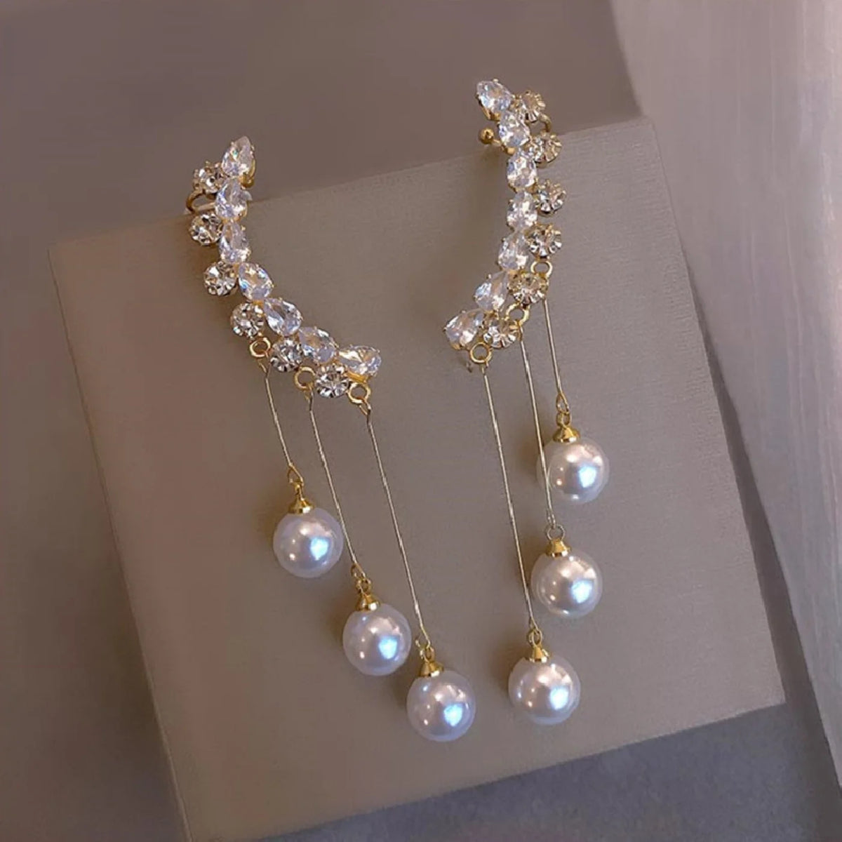 Women's Imitation Emerald Drop Earrings – Elegant Formal Jewelry