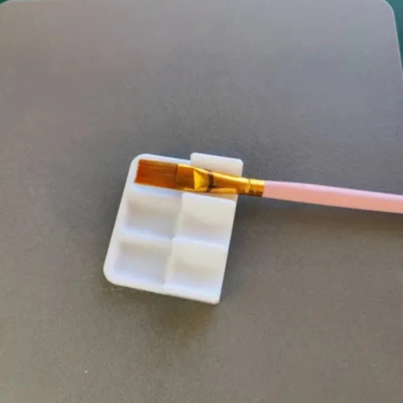3D Printed Portable Artist Brush Holder & Organizer