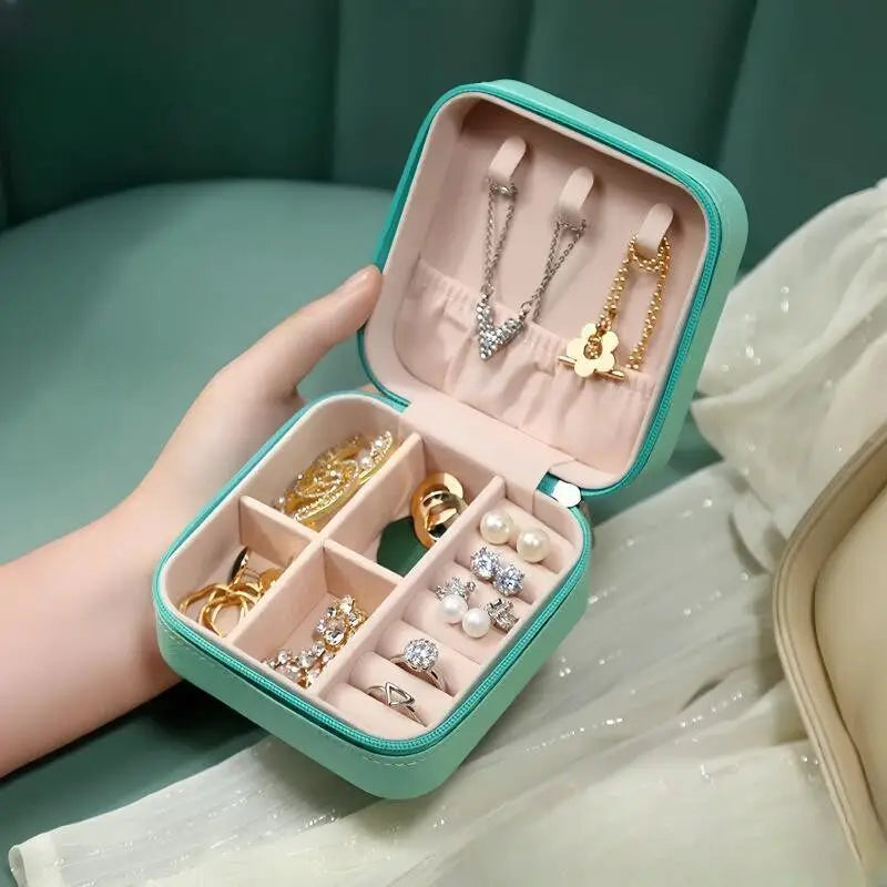Portable PU Leather Travel Jewelry Box Zipper Organizer